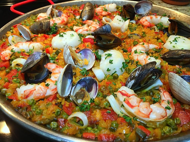 Club Foody | Paella de Marisco Recipe • Flavorful Seafood Paella ...