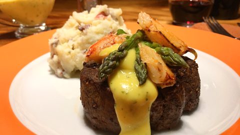 How to make Steak Oscar Style - Surf and Turf! 