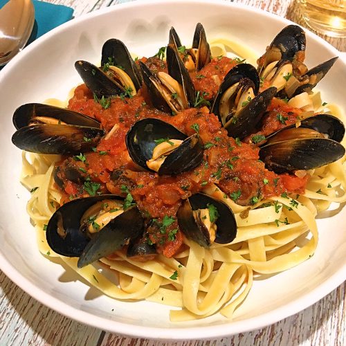 Moules à la Provençale with Fettuccine